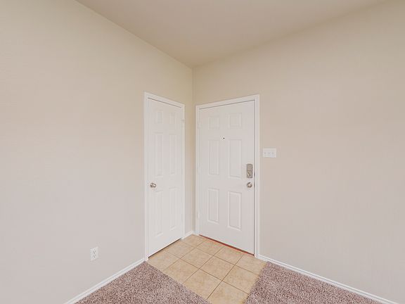5th image of 807 Encinita Dr