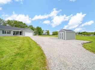 5726 Joshua Dr, Eaton Rapids, MI