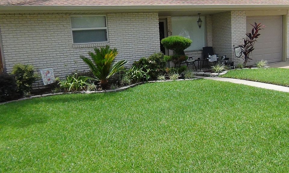 1st image of 212 Mink Dr