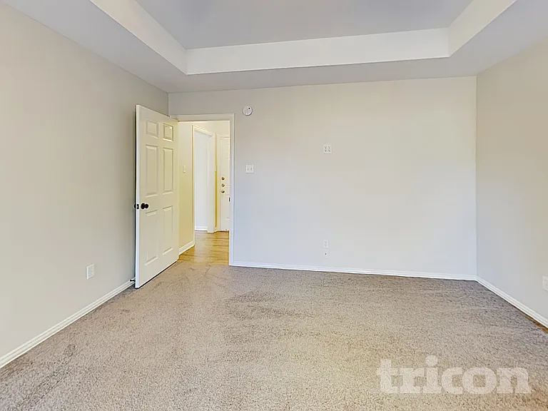 1012 Brookhaven Dr — Photo 7