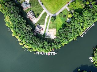 694 Eagle Point Dr, Austin, KY 42123