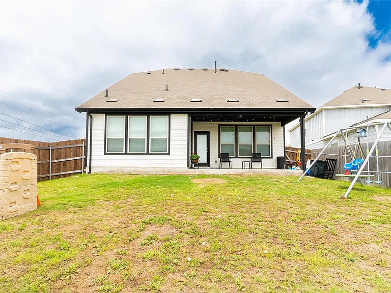 237 Sand Lily Ln — Photo 34