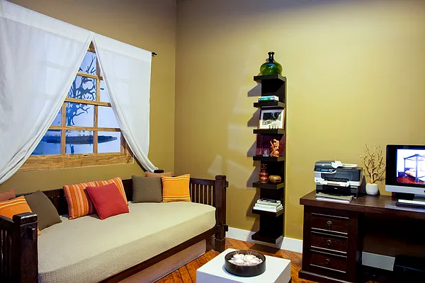 Sold by Owner | media 57