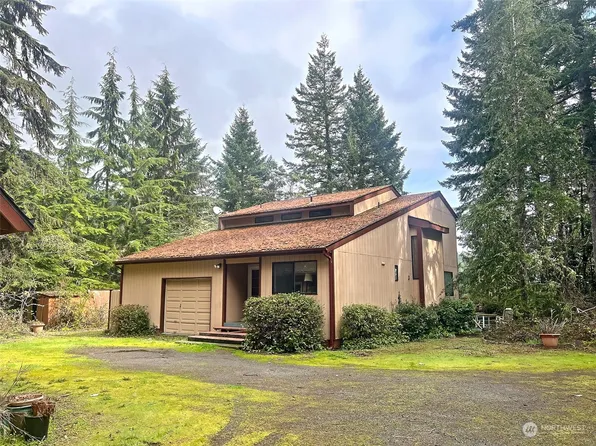 51 McDonald Creek Road, Brinnon, WA 98320