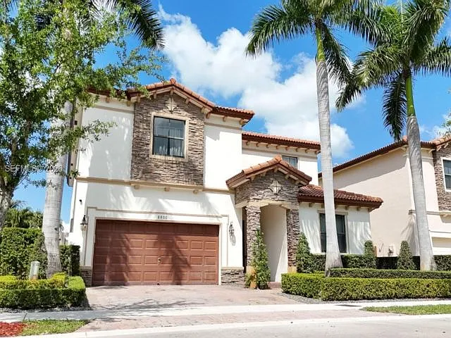 8800 NW 98th Ct — Photo 19