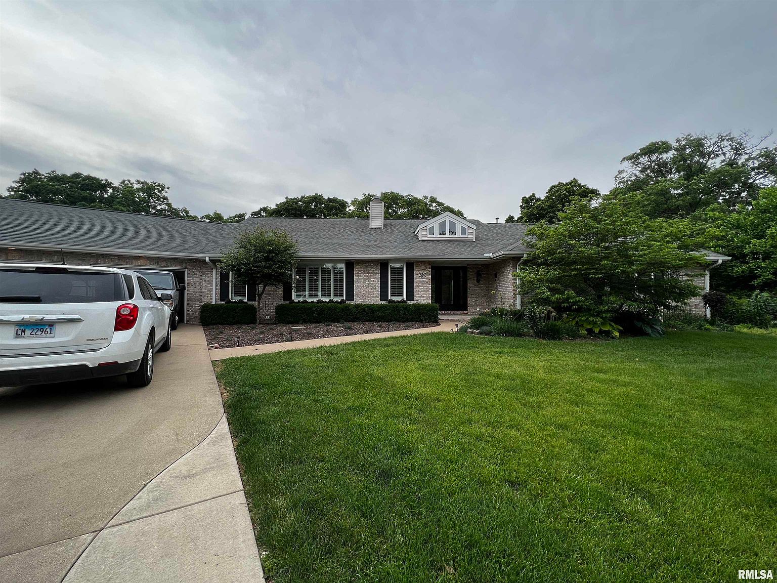 535 Deer Lakes Dr, Goodfield, IL 61742 Zillow
