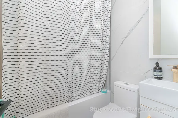 Rented by Stuyvesant Heights Realty Corp | media 9