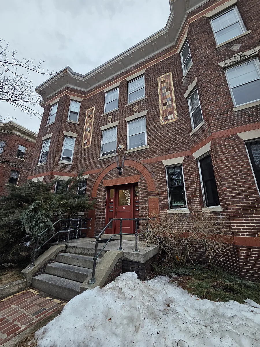 Building Photo - 25 Fairfield St #6