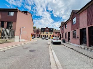 275 Broadview Ave #206, Toronto, ON M4M 3H5