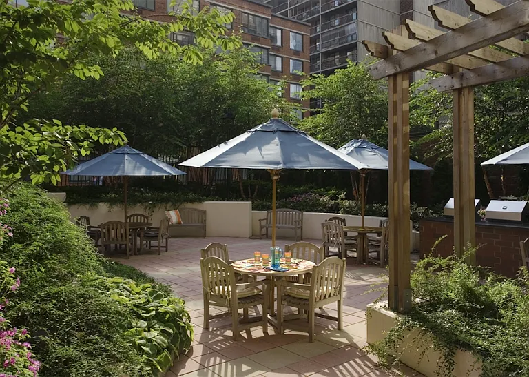 500 W 56th St #705 — Photo 15