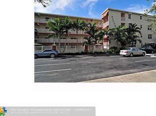 1220 NE 3rd St APT 102, Fort Lauderdale, FL 33301