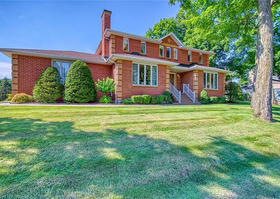 542 Rankin Cres, Kingston, ON K7M 7L4 MLS 40332474 Zillow