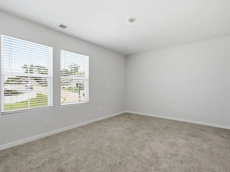 3901 Sadie St — Photo 27