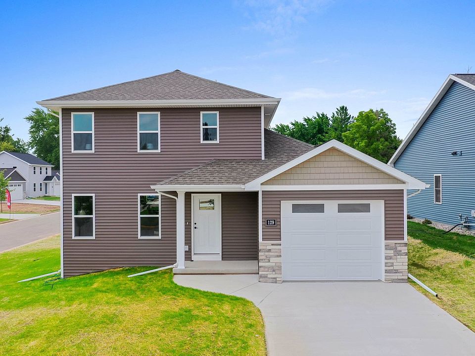 1st image of 129 Evergreen Ln