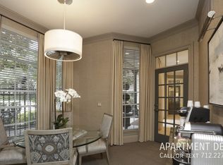 5359 Memorial Dr #246, Houston, TX 77007