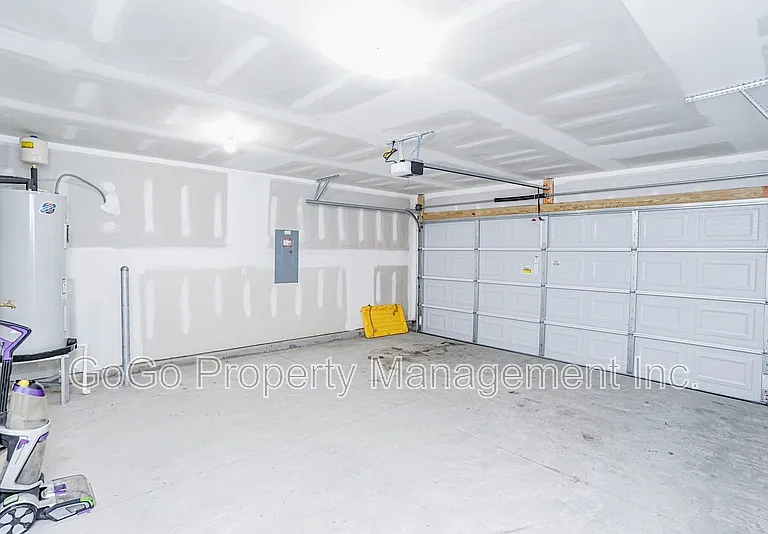 649 Millsgate Cir — Photo 16