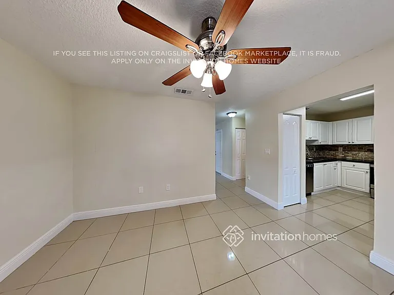16099 SW 138th Pl — Photo 8