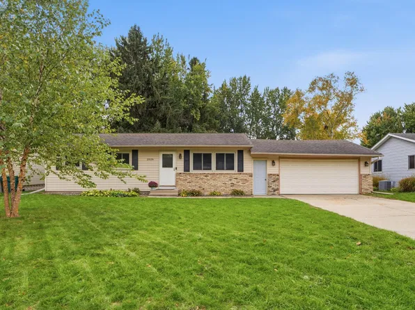 2026 Jade Ln, Eagan, MN 55122