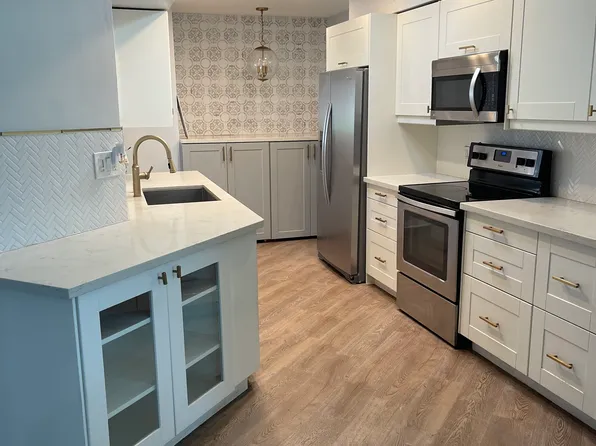 (undisclosed Address), Oceanside, CA 92056