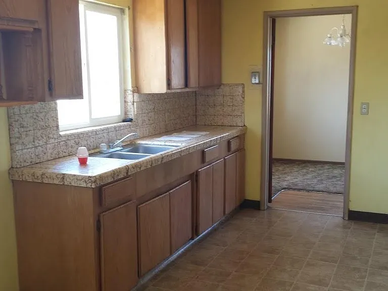 9717 Oleander Ave — Photo 4