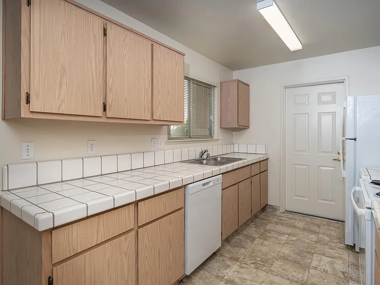 Spruce Pointe — Photo 11