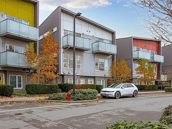 5th image of 770 Central Spur Rd #106