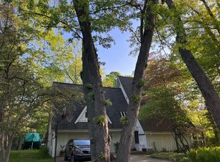 5504 Ideal Pl, Orchard Lake, MI