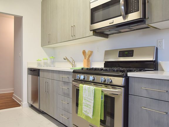 Pelham Terrace - Kitchen - B Line