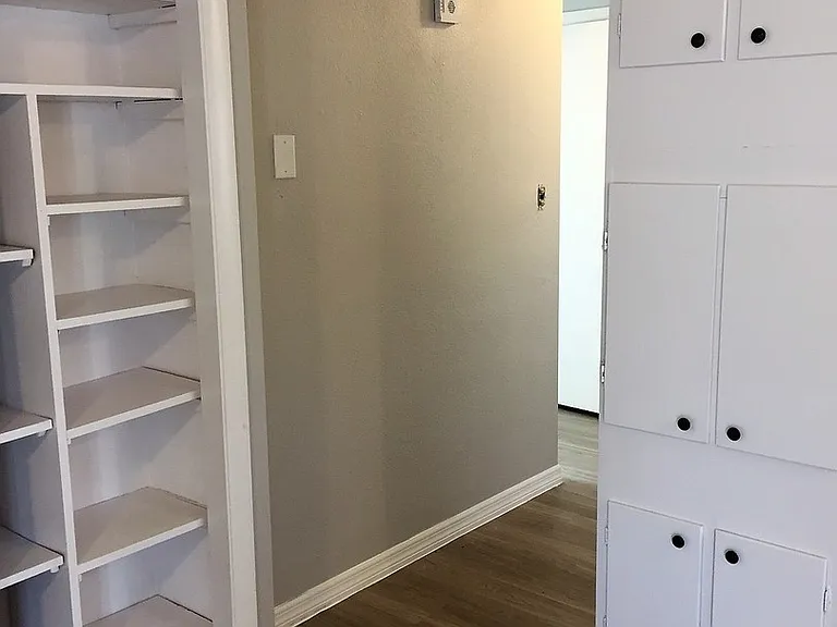 1130 Powersong St — Photo 12