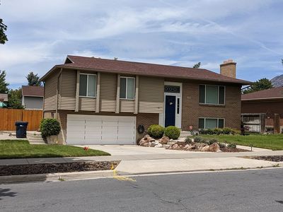 1369 E 8020 S, Sandy, UT, 84093