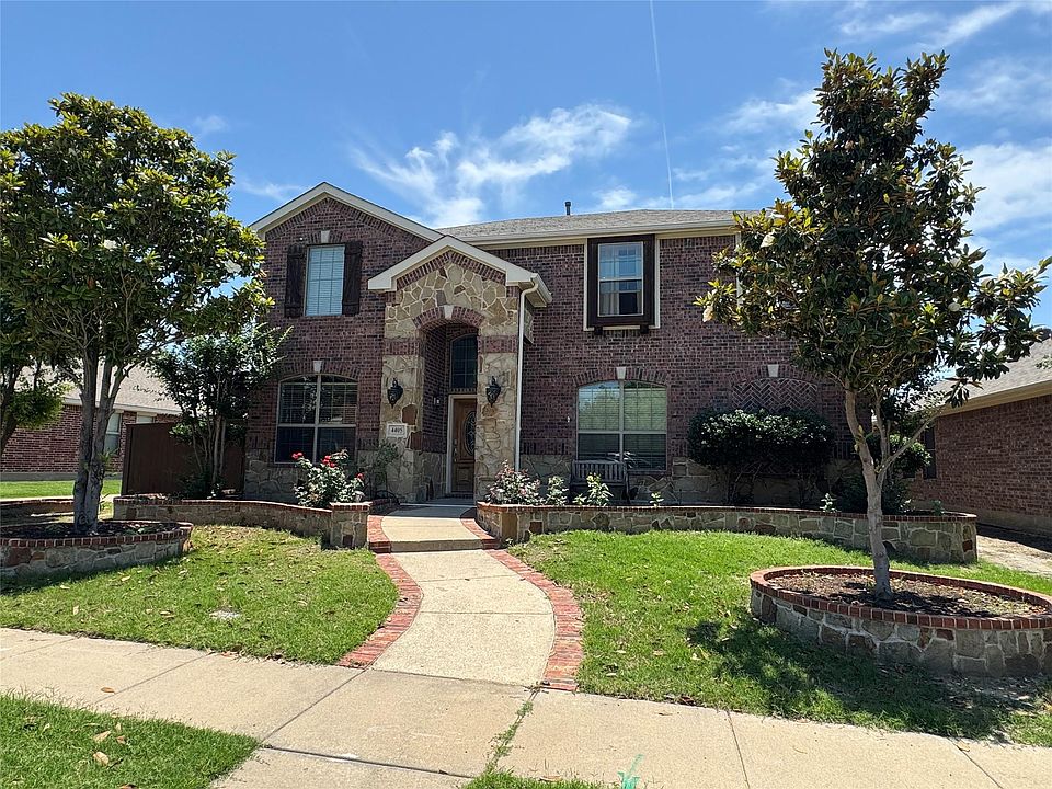 1st image of 4405 Brighton Dr