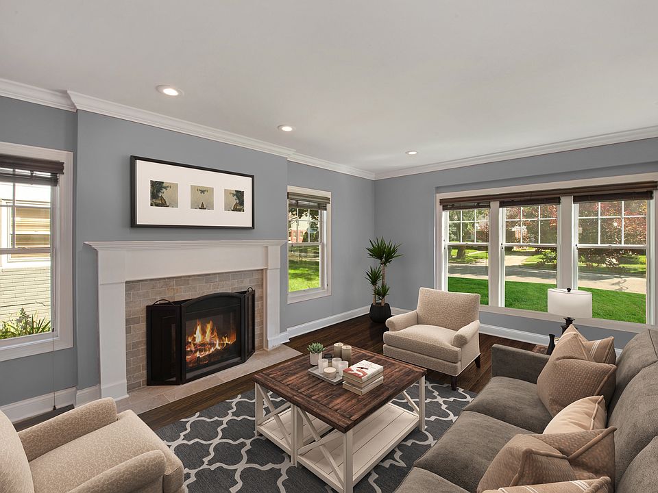 1st image of 6009 N Shoreland Ave