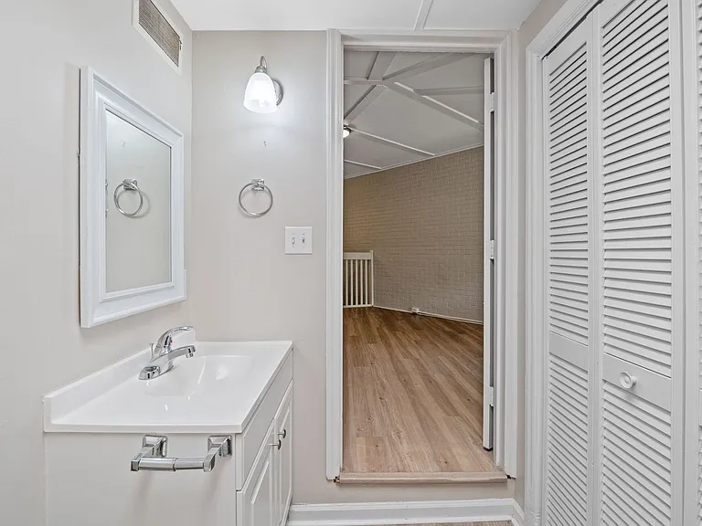 Foxtree Apartments — Photo 47