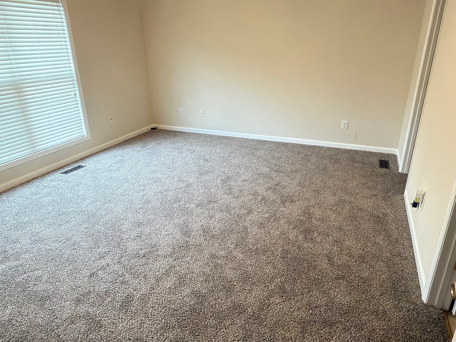 17684 Menefee Rd — Photo 4