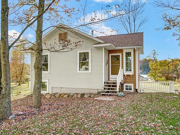 2nd image of 5560 Meisenbach Dr