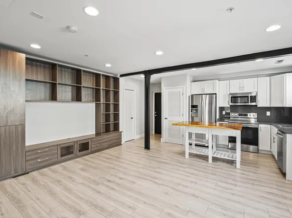 5024 9th St NW, Washington, DC