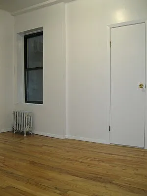 Rented by Tower Brokerage | media 17