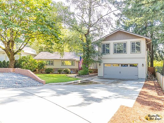 4th image of 713 Mount Shasta Dr