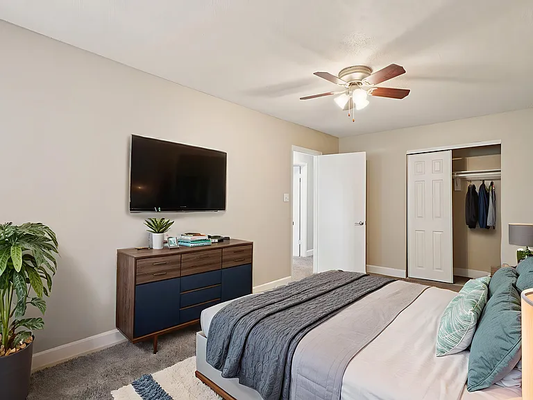 Aspen Townhomes — Photo 9
