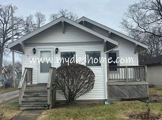 3730 Parkhill Ave, Fort Wayne, IN 46805