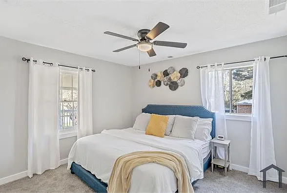 8170 Huntington Dr — Photo 14