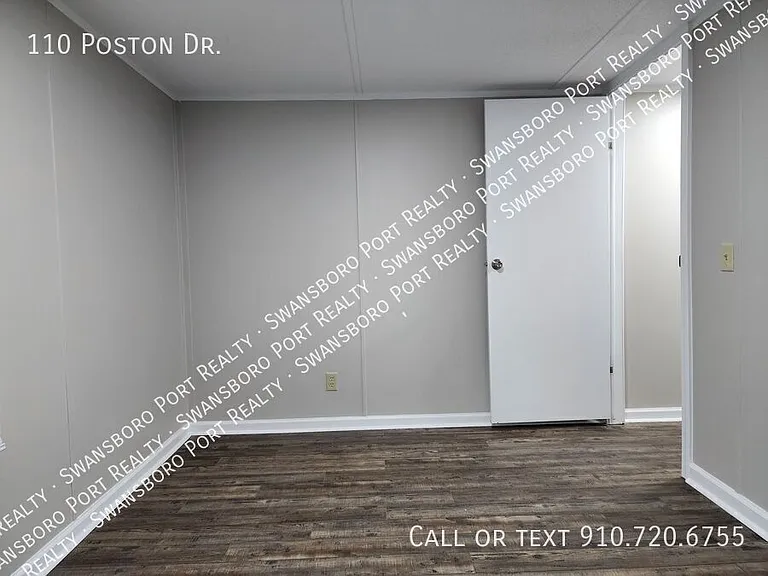 110 Poston Dr — Photo 30