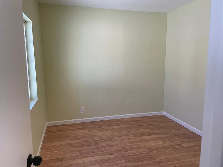 10056-1 Tujunga Canyon Blvd — Photo 5