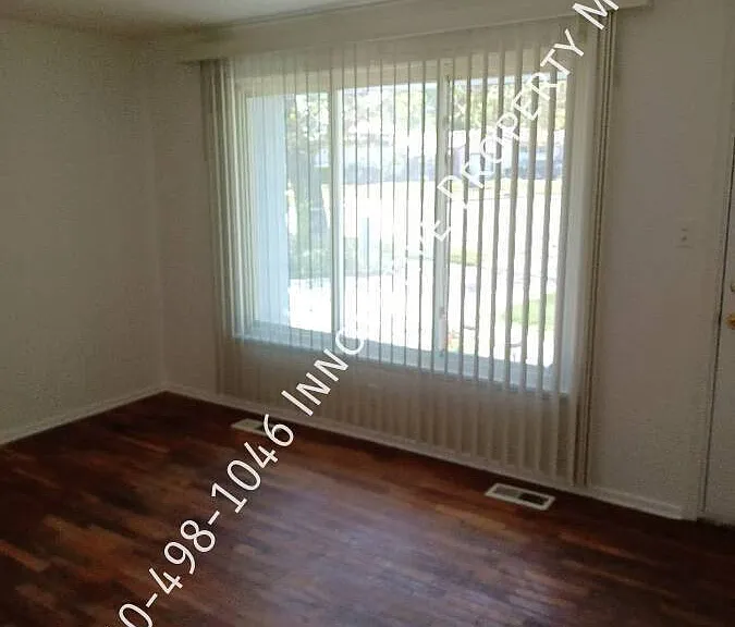 1150 Peachtree Dr — Photo 7