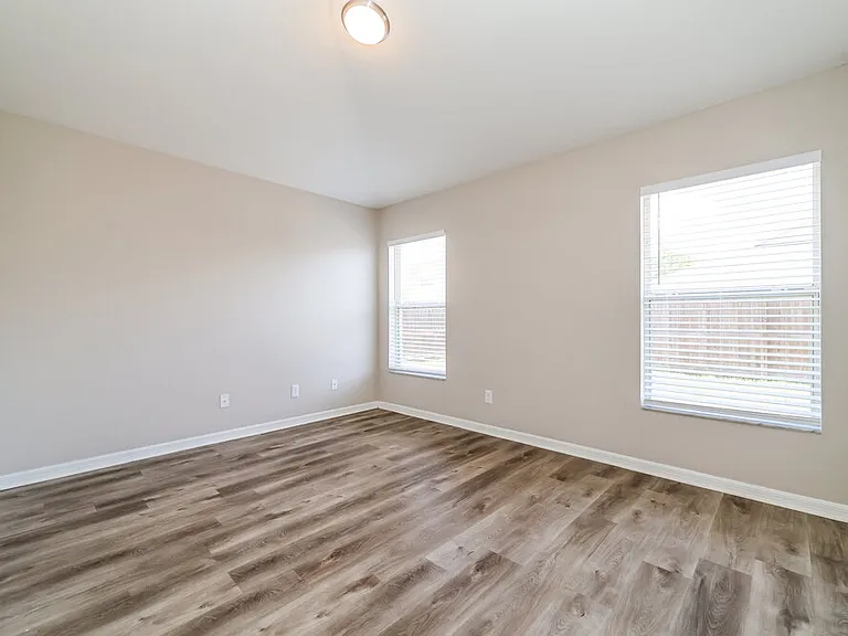 8217 Water Tower Dr — Photo 13