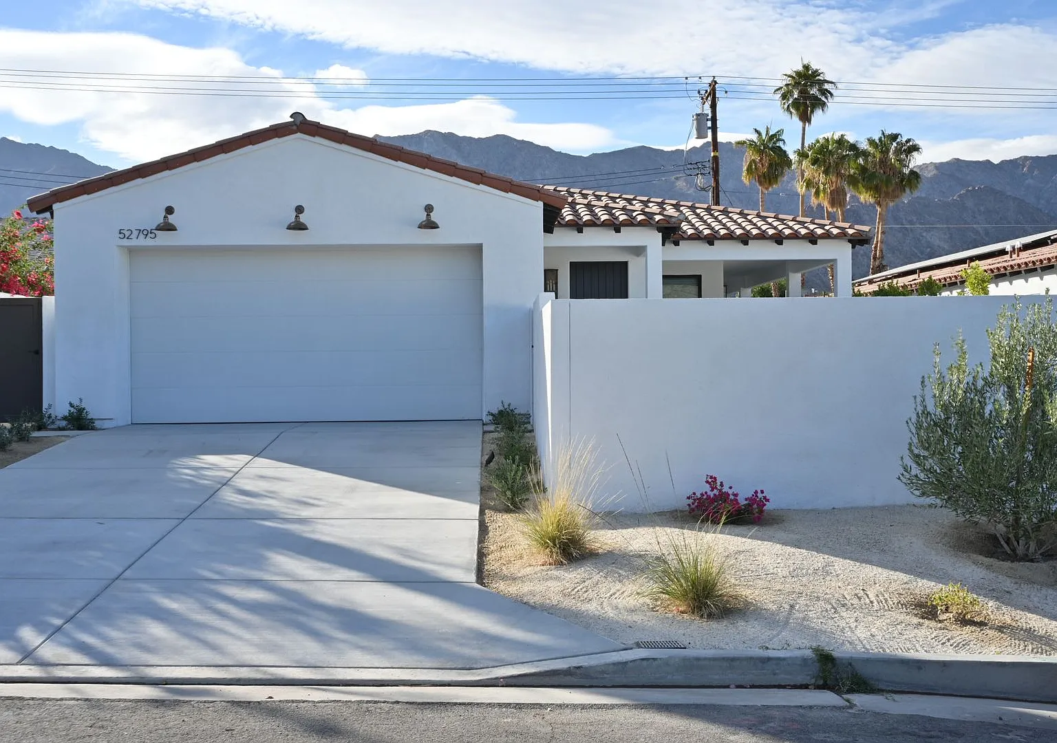 52795 Avenida Navarro — Photo 1