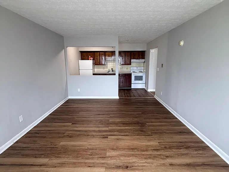 104 Lexington Ave #3 — Photo 5