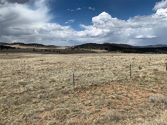 5th image of Eagle's Gate Road