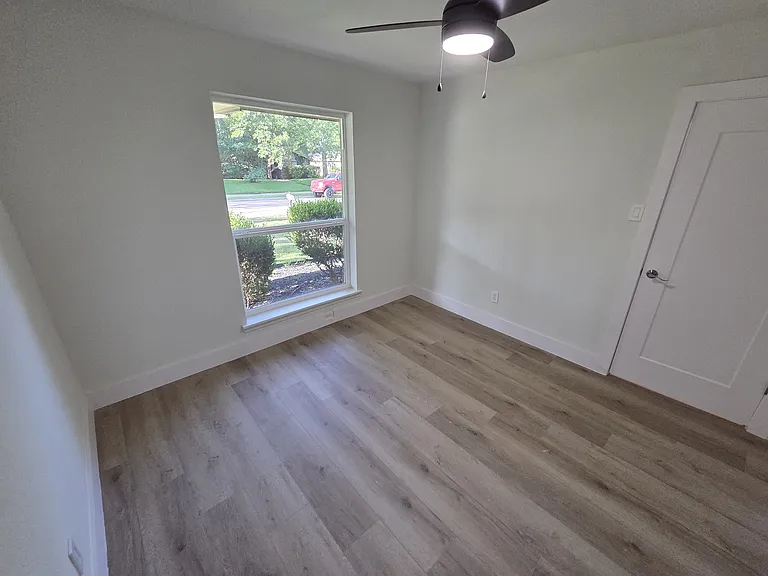 1130 Pyramid Dr — Photo 12