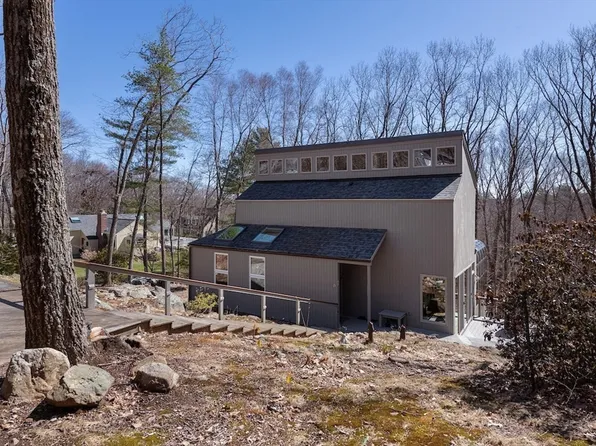 15 Juniper Ridge Rd, Lincoln, MA 01773